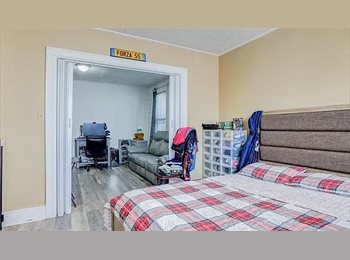 Roomgo US - Private Room for Rent in Bayonne, NJ, Port Richmond - $995 pm