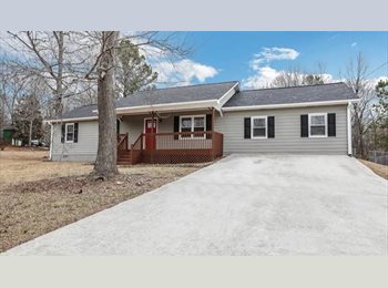 Roomgo US - Newly Renovated, Douglasville - $745 pm