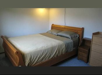 Roomgo US - Furnished Room in House on Quiet Street - Walk to Nvidia, Santa Clara - $1,600 pm