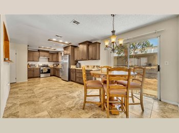 Roomgo US - Rooms for Rent — Quiet, Amenity-Rich Home in Palmdale | From $1,000/mo | Month-to-Month, Palmdale - $1,000 pm