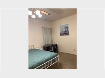Roomgo US - Private room available immediately in Westchase 77063, Chinatown - $850 pm