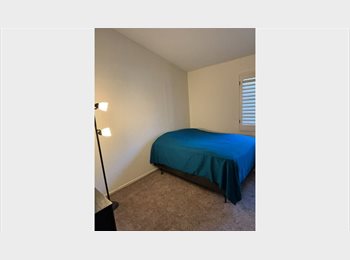 Roomgo US - Room for rent, Saugus - $1,800 pm