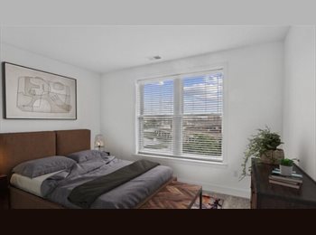 Roomgo US - Newly renovated, Snellville - $825 pm