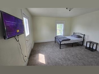 Roomgo US - Move-In Ready Furnished Room – Utilities Included!, United States - $600 pm
