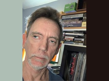 Roomgo US - Chris - 55 - Manassas Park