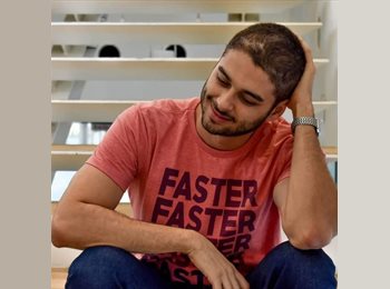 Roomgo US - Mick - 32 - San Diego