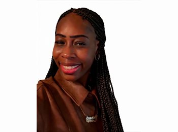 Roomgo US - Crystal - 25 - Poughkeepsie