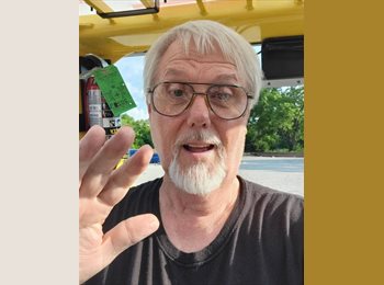 Roomgo US - Richard - 67 - Houston