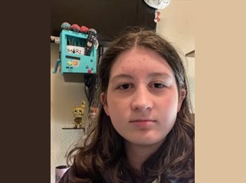 Roomgo US - Nisha Locy - 18 - Klein