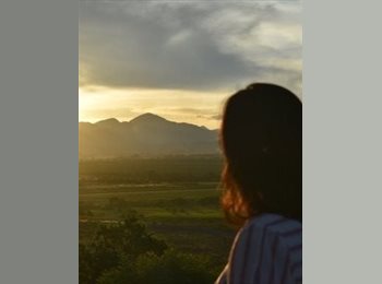 Roomgo US - Angelina - 26 - NYC