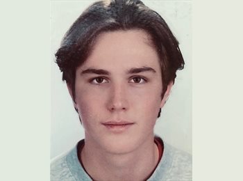 Roomgo US - Jakob - 21 - NYC