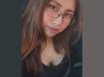 Roomgo US - Julissan  - 25 - Belmont