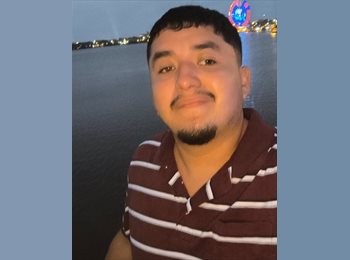 Roomgo US - Jorge - 26 - Houston