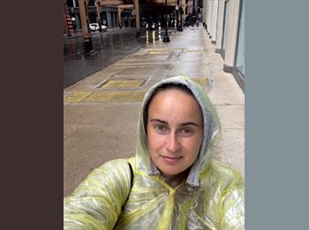 Roomgo US - Liza - 39 - Chicago