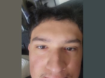 Roomgo US - Christopher guajardo  - 23 - Spokane Valley