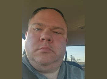 Roomgo US - Scott  - 49 - Chicago