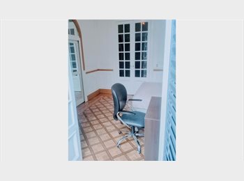 Roomgo AR - Ingreso inmediato - Recoleta habitación con balcón, Buenos Aires - AR$ 490.000 pm