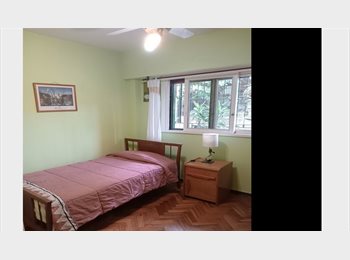 Roomgo AR - Amplia y luminosa habitacion en Colegiales. Solo mujer, Capital Federal - AR$ 430.000 pm