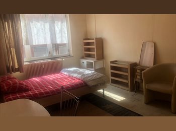 Appartager BE - GRANDE CHAMBRE DISPONIBLE  , Evere - 725 € pm