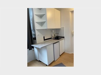 Appartager BE - studio dans un immeuble de rapport, Liège - 500 € pm