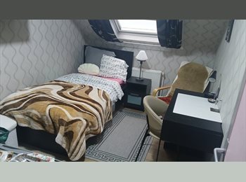 Appartager BE - 2 Belles petites chambres pour étudiants, Anderlecht - 550 € pm