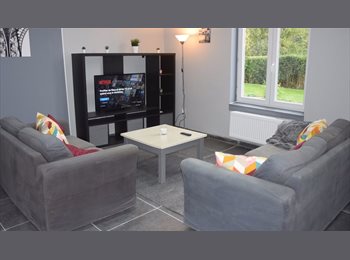 Appartager BE - Chambre SDB privée colocation Montignies-sur-Sambre 600€ tout compris!, Charleroi - 475 € pm