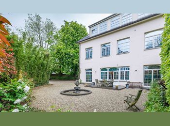 Appartager BE - Cohousing / coworking in  prestigious property in Auderghem, Auderghem-Oudergem - 750 € pm