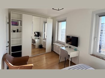 Appartager BE - Furnished 15m² Room – Sainte-Catherine Area – Top Floor, Bruxelles - 800 € pm