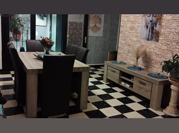 Appartager BE - Chambre à louer dans cadre idyllique, Beauraing - 600 € pm