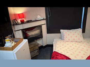 Appartager BE - Agréable chambre, Ixelles-Elsene - 50 € pm