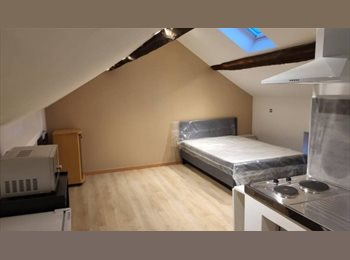 Appartager BE - Studio à louer dans maison en colocation, Charleroi - 575 € pm