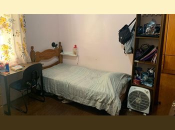 Roomgo BR - REPÚBLICA FEMININA  PROXIMO METODISTA MAUÁ ANHANGUERA FMABC, São Caetano do Sul - R$ 600 Por mês