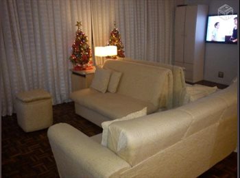 Roomgo BR - Quarto planejado estilo japonês, no Coração de Ipanema, Ipanema - R$ 2.030 Por mês