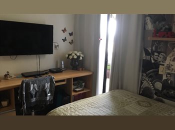Roomgo BR - Aluguel , Barra da Tijuca - R$ 2.000 Por mês