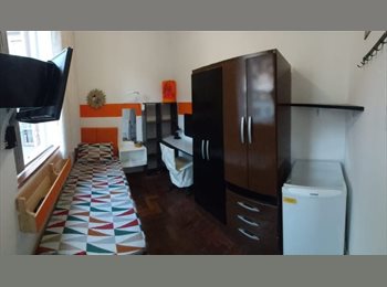 Roomgo BR - CASA MIA 55.QUARTO INDIVIDUAL 4, Maracanã - R$ 1.480 Por mês