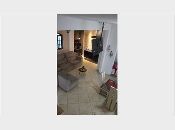 Roomgo BR - QUARTO INDIVIDUAL +CONTAS INCLUÍDAS  E ROUPAS LAVADAS + INTERNET  $ 850, Maracanã - R$ 850 Por mês