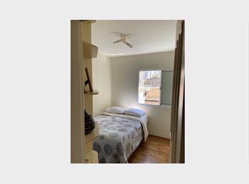 Roomgo BR - Quarto lindo próximo ao metrô Sta Cruz, Vila Mariana - R$ 2.000 Por mês