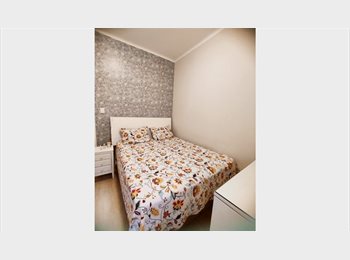 Roomgo BR - Lindo quarto em Botafogo, Humaitá - R$ 2.500 Por mês