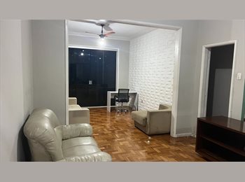 Roomgo BR - Quarto disponível na Tijuca - RJ, Maracanã - R$ 1.700 Por mês