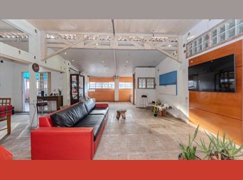 Roomgo BR - Casa compartilhada - Quarto para locação, Campo Belo - R$ 1.500 Por mês