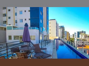 Roomgo BR - 1 VAGA FEMININA | São Pedro | Banheiro de uso exclusivo + garagem | A 1,5 km do Pátio Savassi, Belo Horizonte - R$ 2.700 Por mês