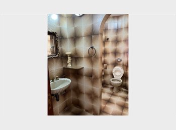 Roomgo BR - Aluguel de quartos mansão Corrego grande, Florianópolis - R$ 1.100 Por mês