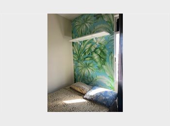 Roomgo BR - Quarto mobiliado em apartamento completo | Floresta - BH | Acima da Estação Central, Belo Horizonte - R$ 2.150 Por mês