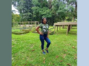 Roomgo BR - Janet - 23 - Brasília