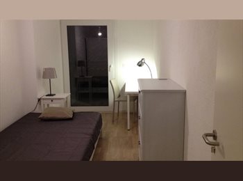 Roomgo CH - chambre meublée dans les hauts de Lausanne, Lausanne - 800 CHF / Mois