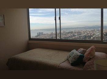 CompartoDepto CL - Habitación Amplia, con baño compartido, cómoda y amoblada, Valparaíso - CH$300.000 por mes