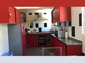 CompartoDepto CL - Habitación baño privado, equipada, Viña del Mar - CH$320.000 por mes