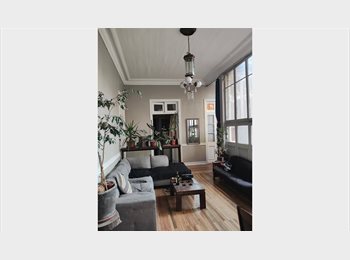 CompartoDepto CL - Casona Metro Los Héroes, Santiago - CH$310.000 por mes