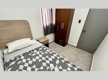 CompartoDepto CL - Pieza, Frente a Metro Santa Julia (La Florida), La Florida - CH$215.000 por mes
