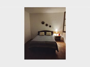 CompartoDepto CL - Se arrienda cómoda habitación en Cerro Alegre, Valparaíso - CH$220.000 por mes